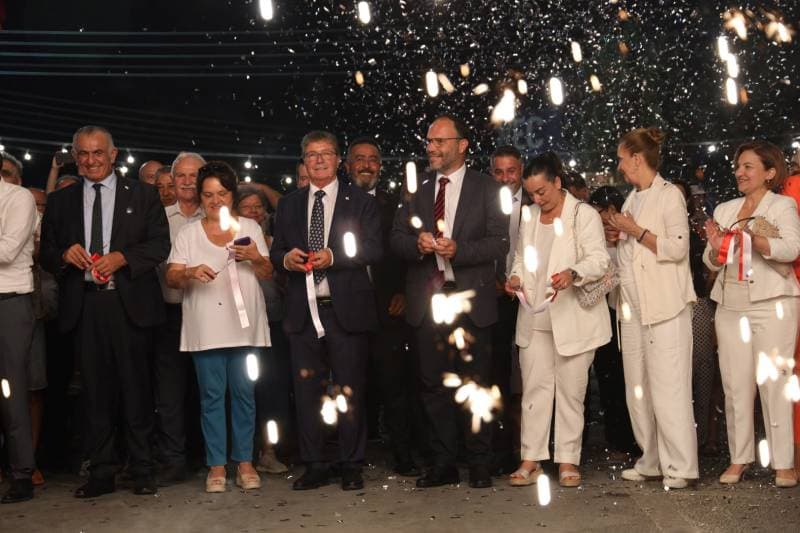 Galeri fotoğrafı 1
