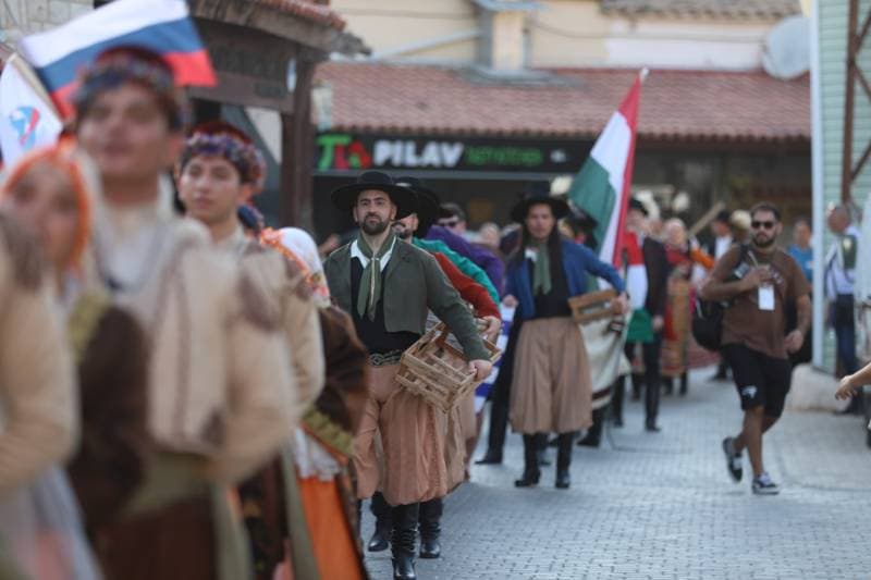 Galeri fotoğrafı 2