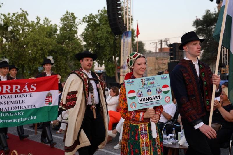 Galeri fotoğrafı 24