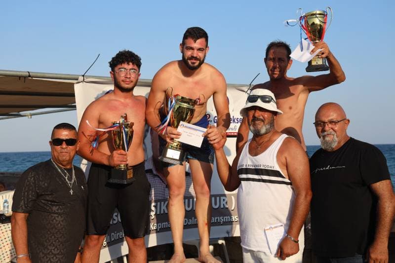 Galeri fotoğrafı 1