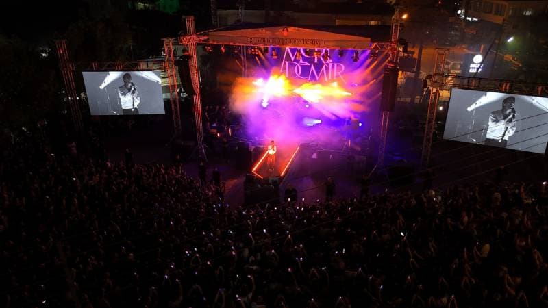 Galeri fotoğrafı 3