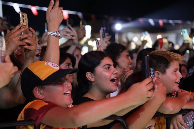 Galeri fotoğrafı 32