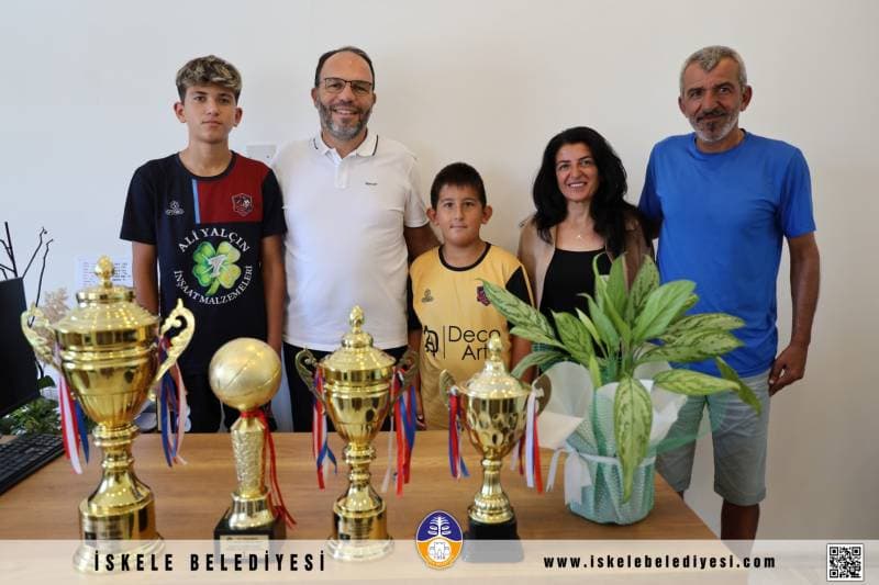 Galeri fotoğrafı 1