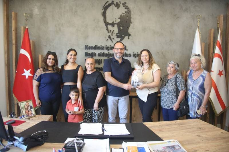 Galeri fotoğrafı 1