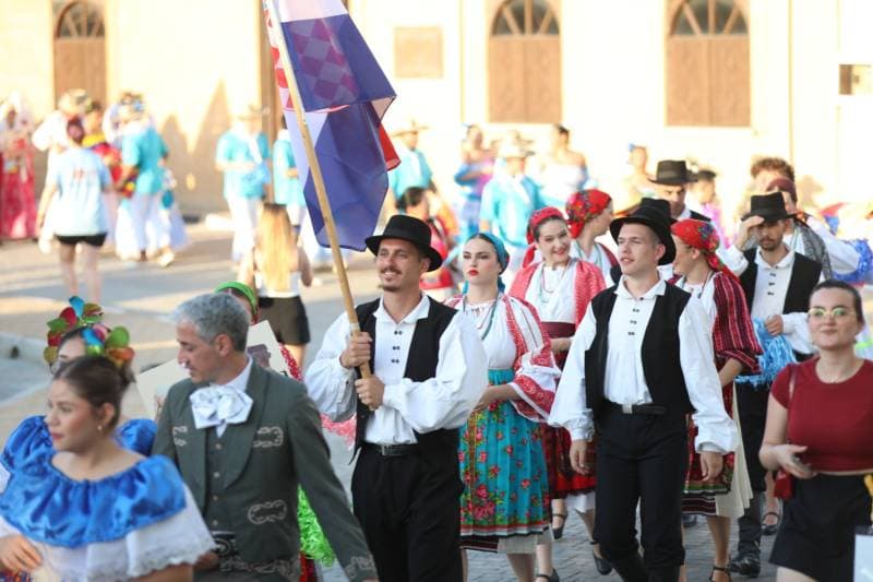 Galeri fotoğrafı 37