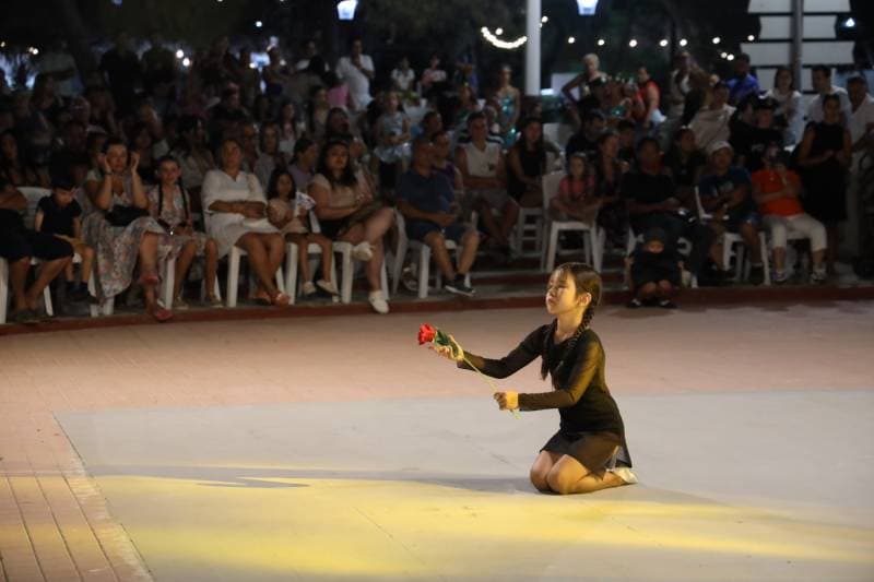 Galeri fotoğrafı 2