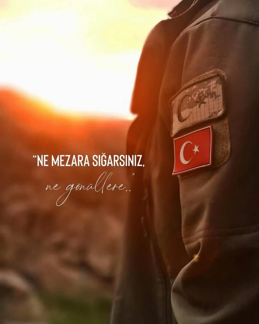Bir pencere aralanır