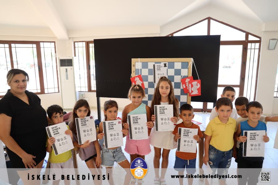 ŞAH MAT! ÇOCUKLAR HEM ÖĞRENİYOR HEM EĞLENİYOR