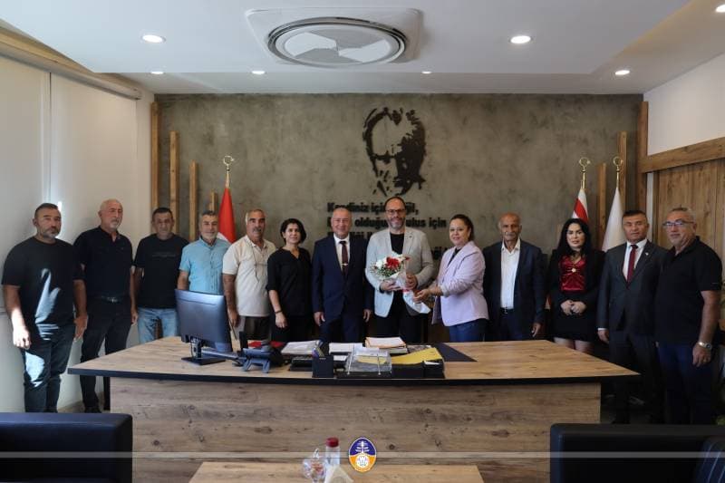 Galeri fotoğrafı 1