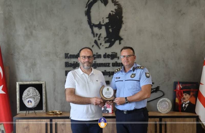Galeri fotoğrafı 1