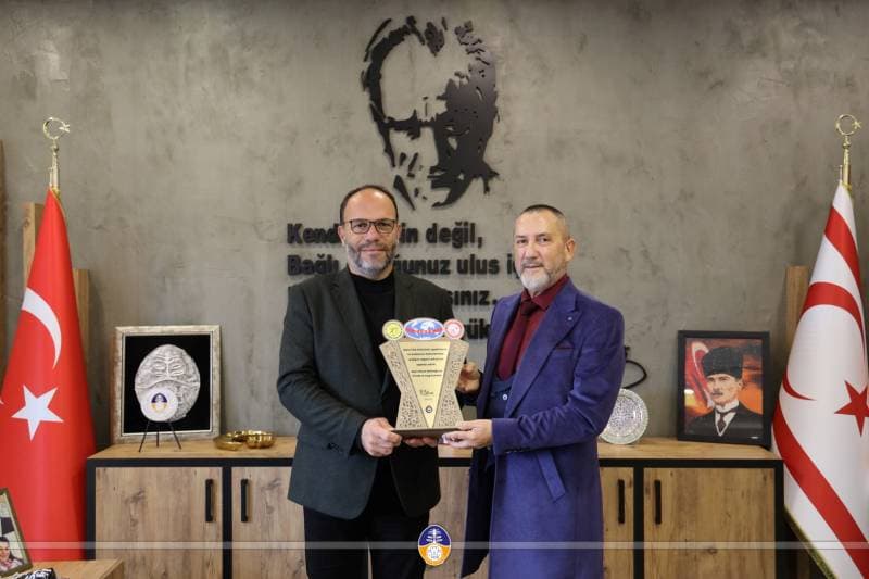 Galeri fotoğrafı 1