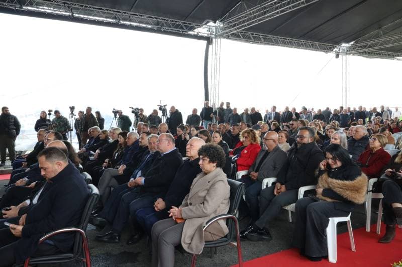 Galeri fotoğrafı 38