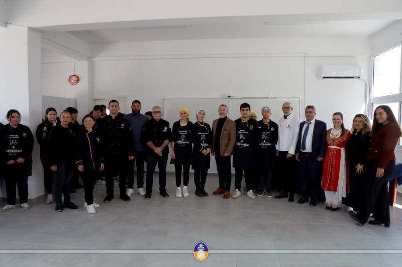 Galeri fotoğrafı 11