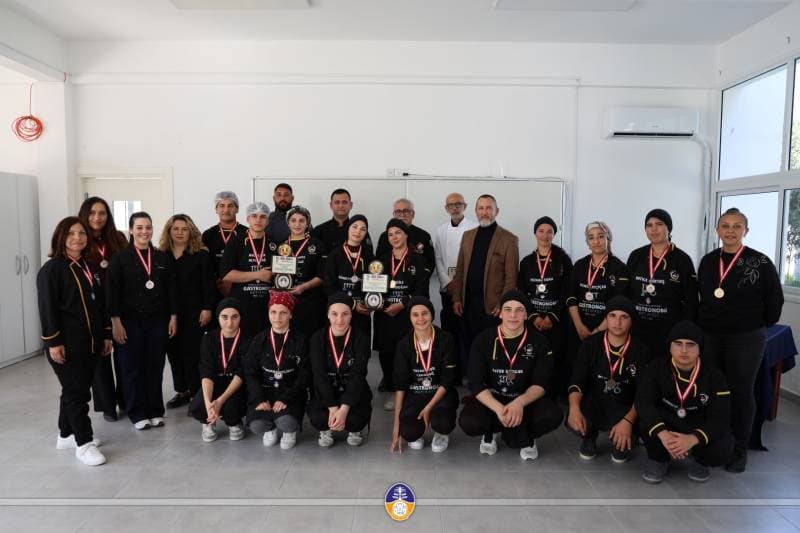 Galeri fotoğrafı 16