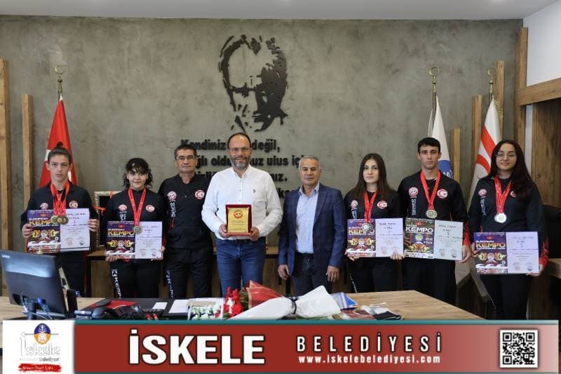 Galeri fotoğrafı 1